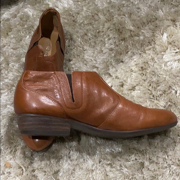 Nine West Brown ankle boots - Picture 2 of 5